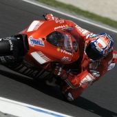 MotoGP – Phillip Island Warm Up – Stoner in testa, Rossi in pista